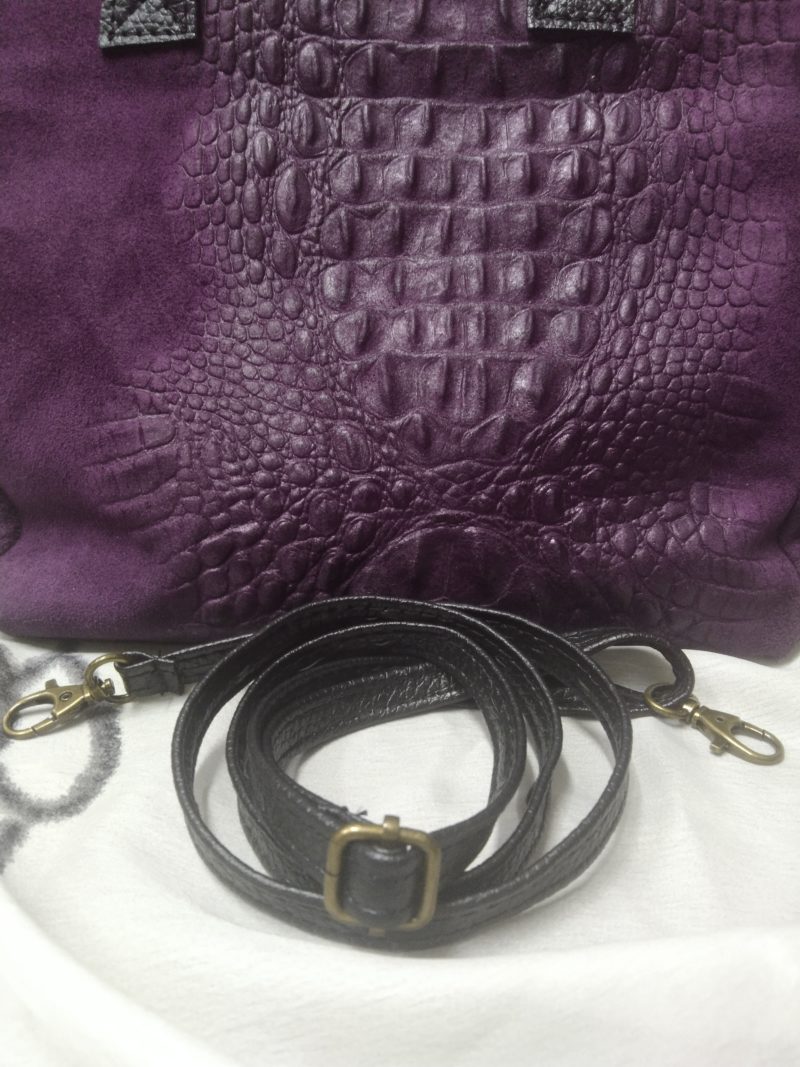 IMG_20250514_184859 BOLSO MORADO