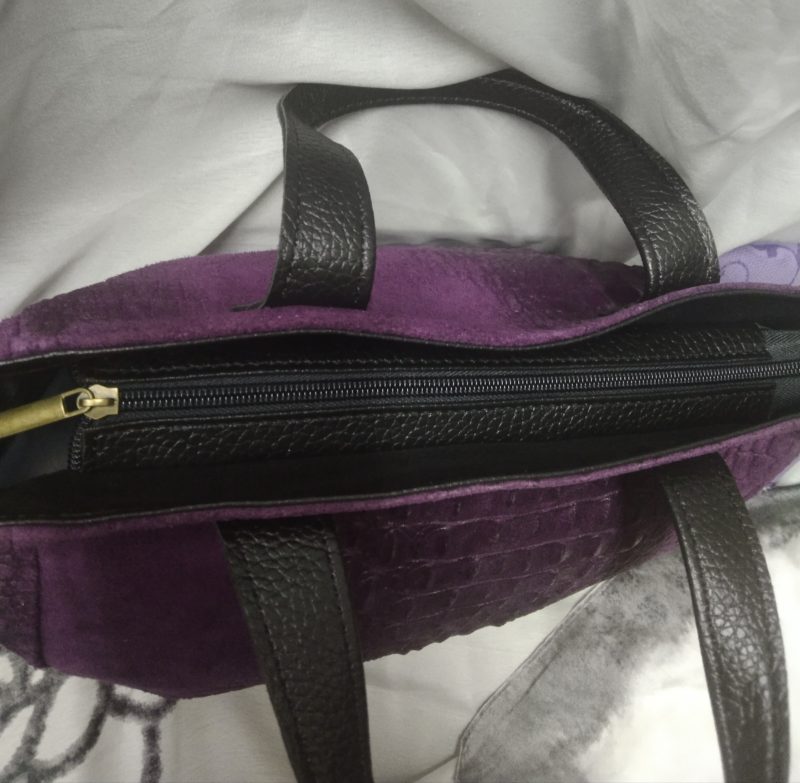 IMG_20250516_092059 BOLSO MORADO